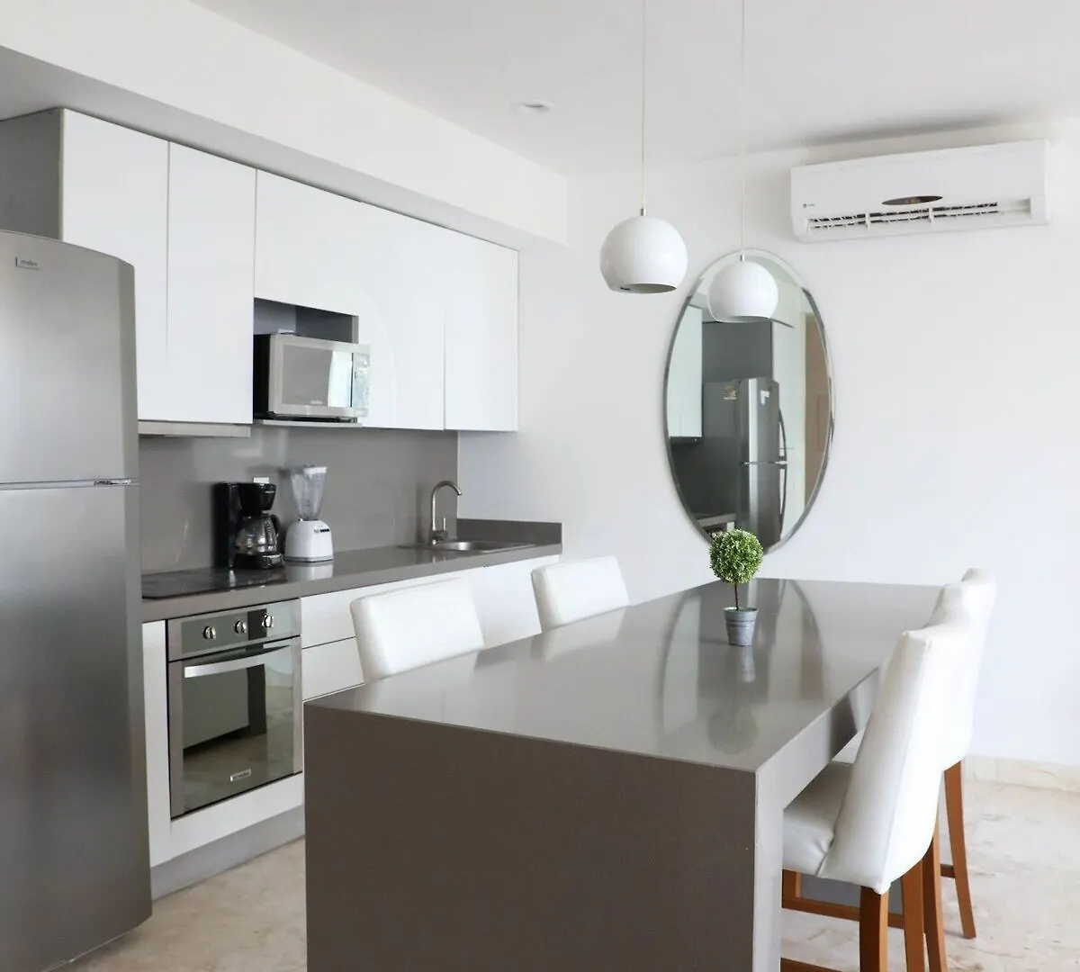 Anah Penthouse By Oceanfront Apartment Playa del Carmen 0*,